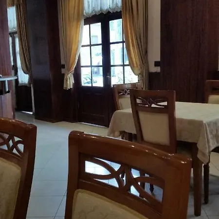 Riviera Hotel 3*