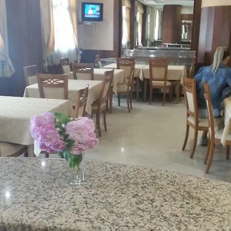 Riviera Hotel 3*