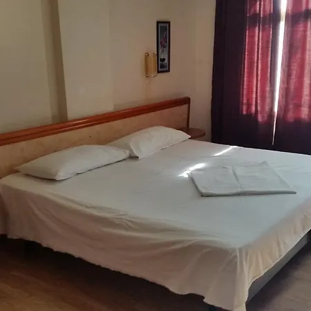 Riviera 3*